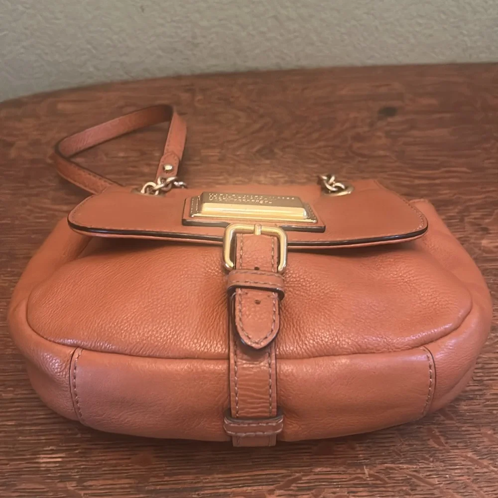 Marc by Marc Jacobs Chain Reaction Robin Shoulder Bag - Picture 10 of 10